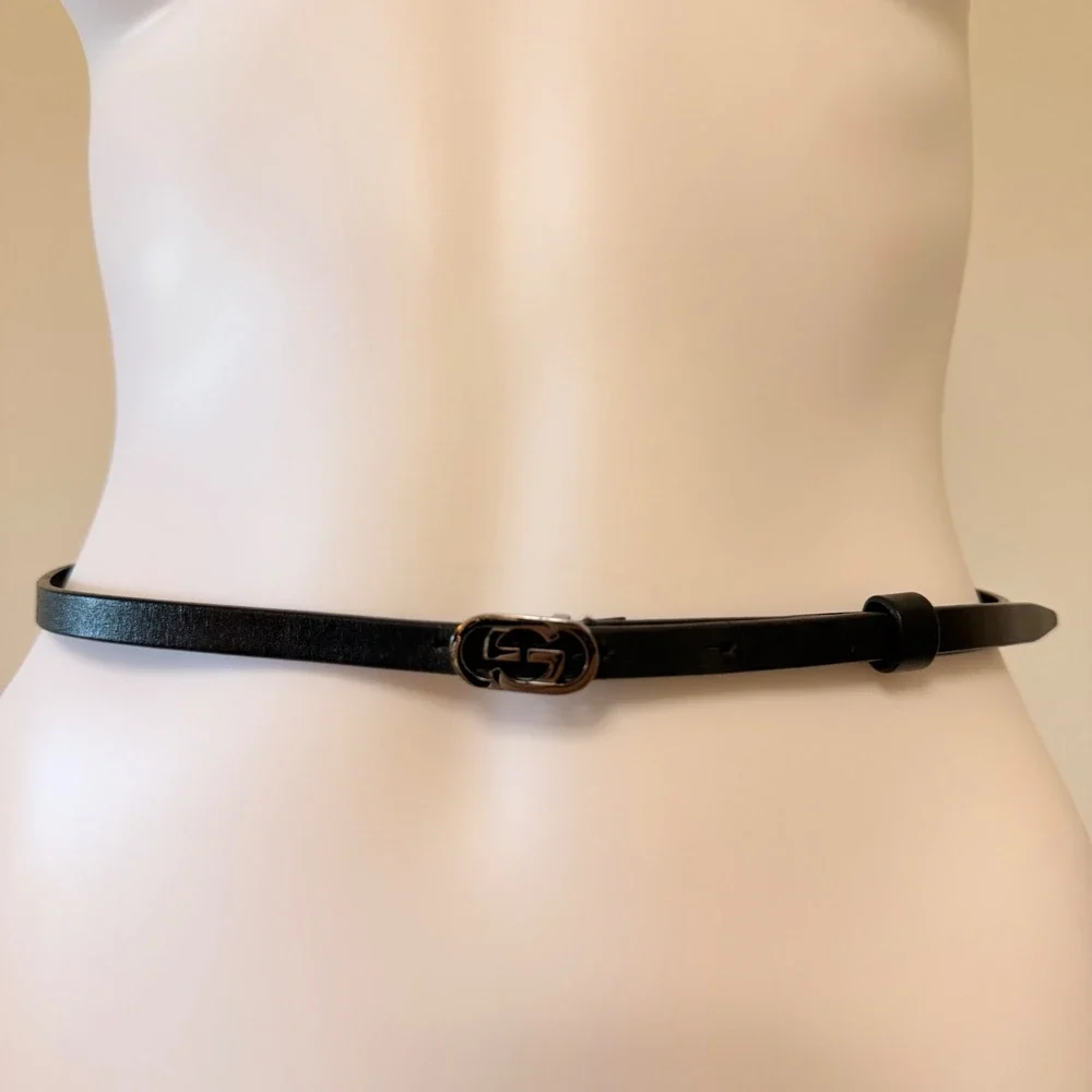 Gucci Black leather waist Skinny Belt Silver‎ Interlocking G Buckle Size 70/XS